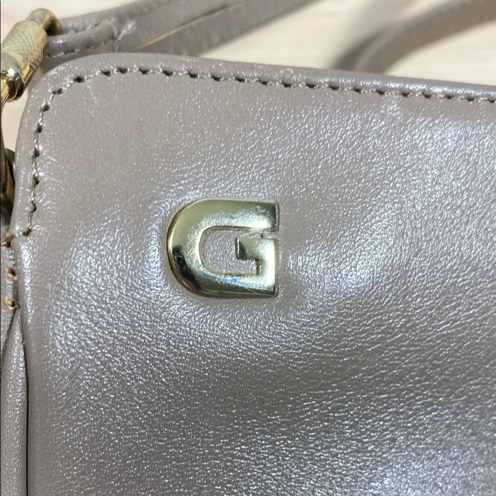 Ganson Elegant Taupe Leather Shoulder Bag